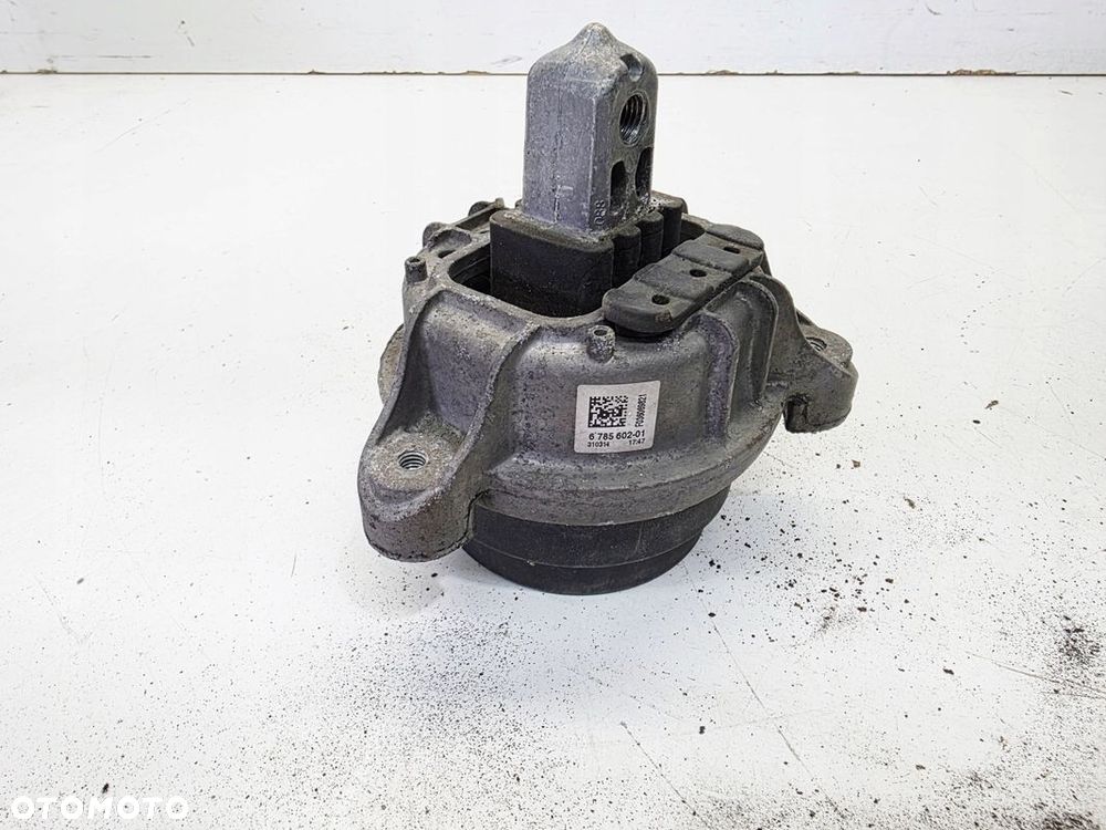 PODUSZKA ŁAPA SILNIKA PRAWA BMW 5 F10 6785602-01 - 1