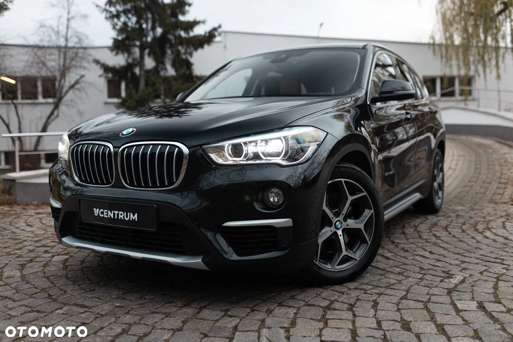 BMW X1 sDrive20i GPF xLine - 1