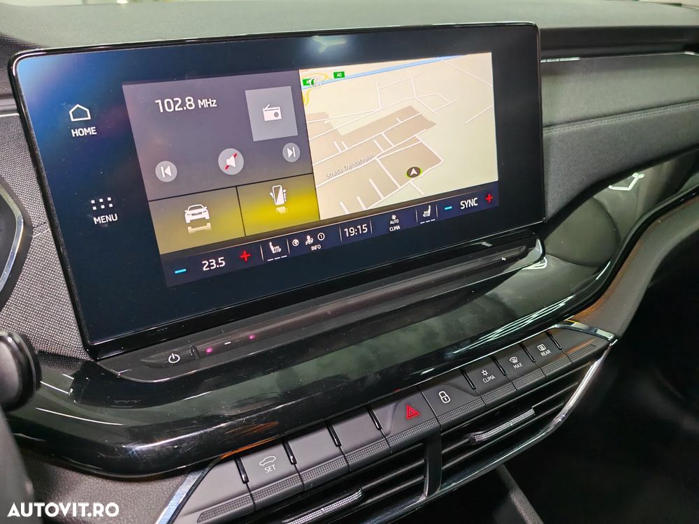 Skoda Octavia 2.0 TDI DSG Sport Edition - 8