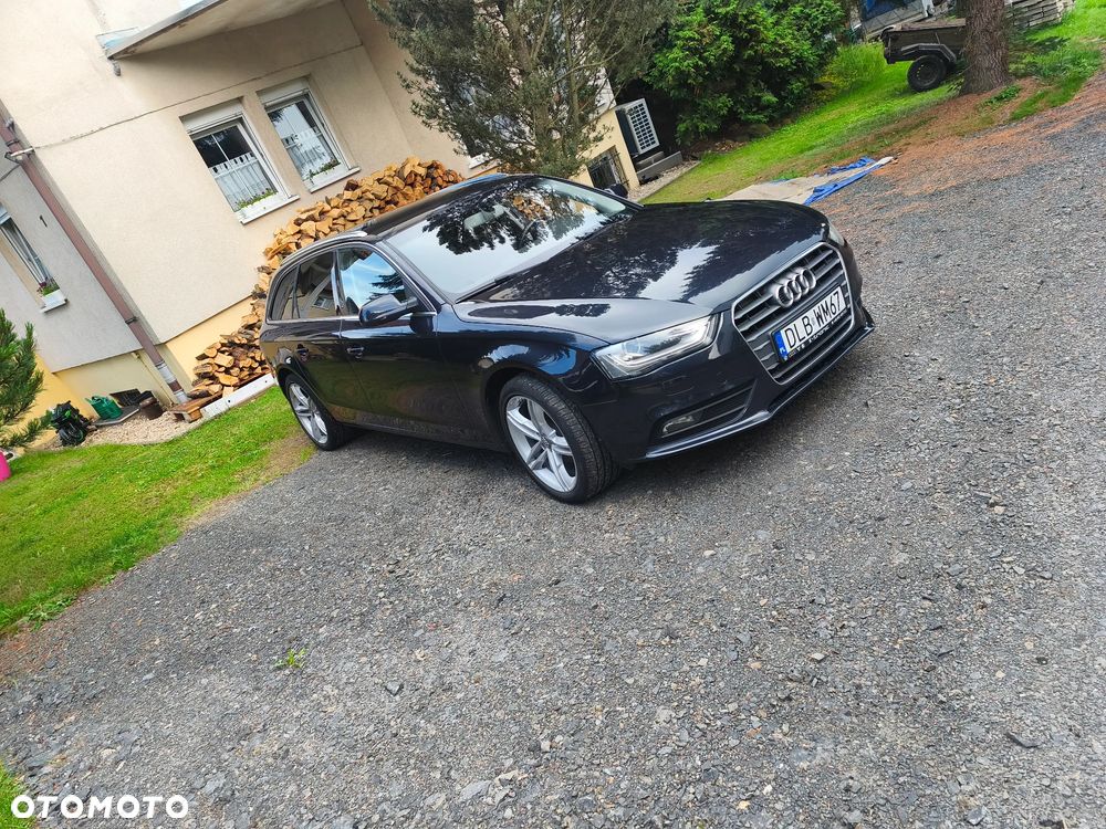 Audi A4 Avant 2.0 TDI - 1