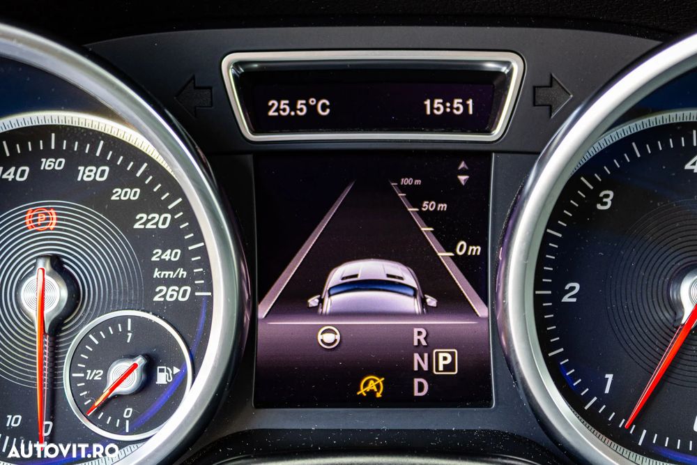 Mercedes-Benz GLE 350 d 4MATIC 9G-TRONIC AMG Line - 37