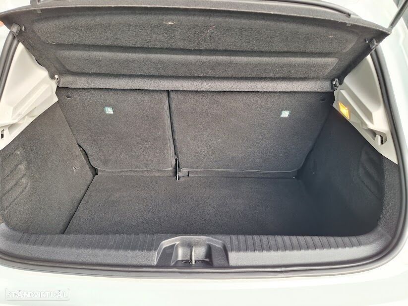 Renault Clio 1.5 Blue dCi Limited - 29