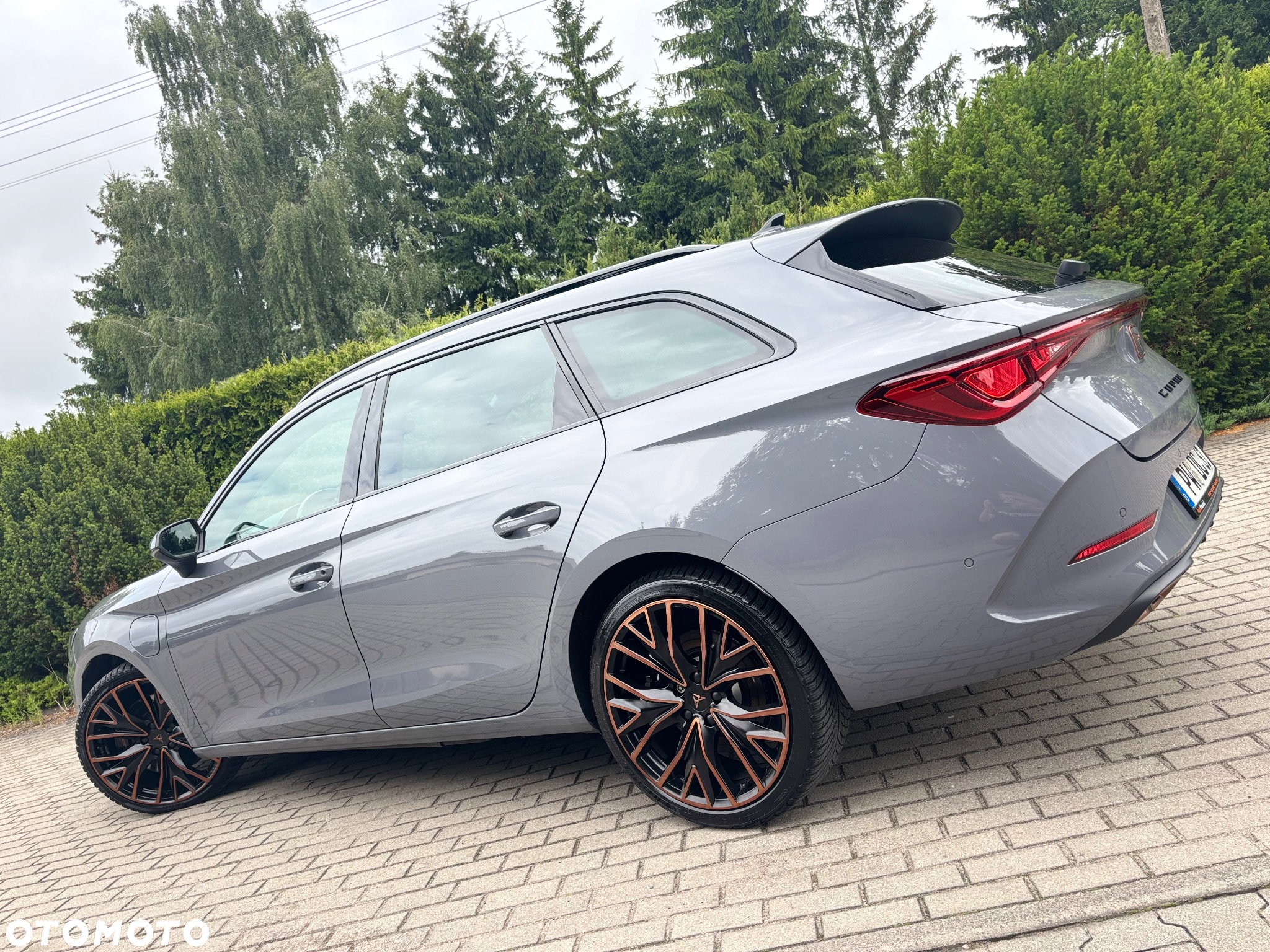 Cupra Leon Sportstourer 1.4 e-Hybrid (180 kW System) VZ - 11
