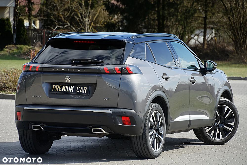 Peugeot 2008 PureTech 130 EAT8 GT - 12