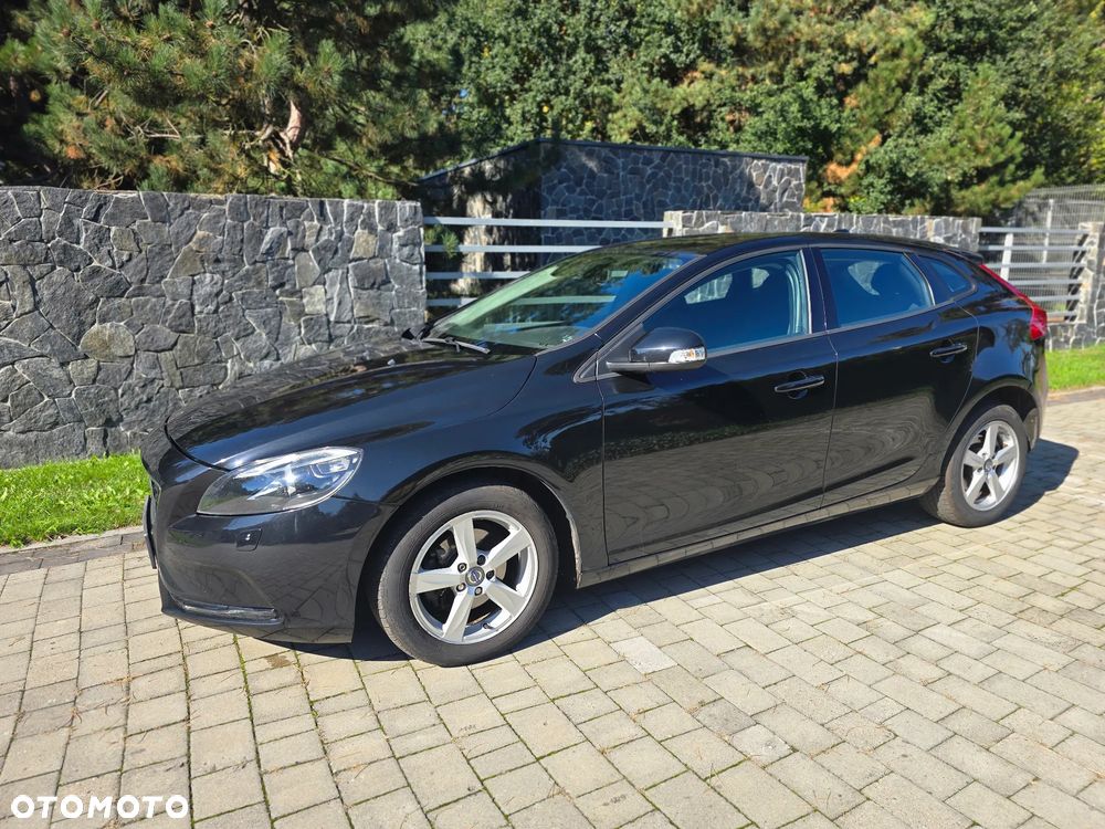 Volvo V40 - 2