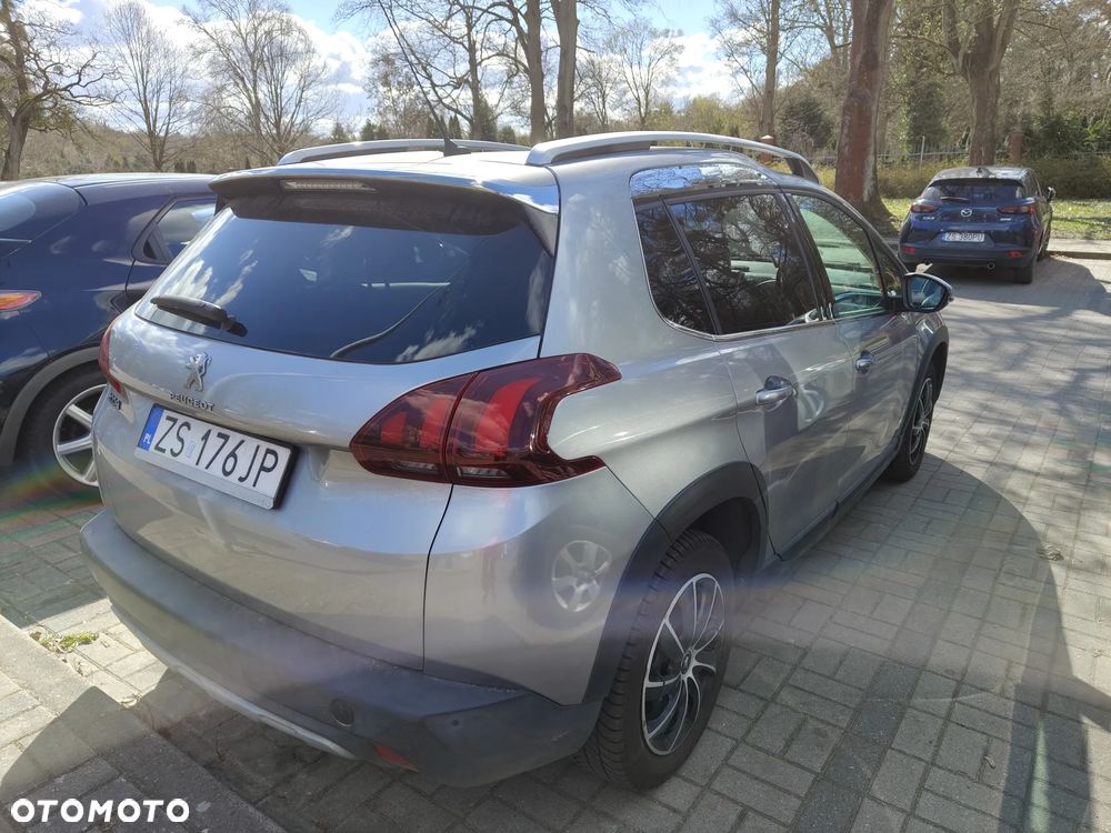 Peugeot 2008 1.2 Pure Tech Allure S&S EAT6 - 7