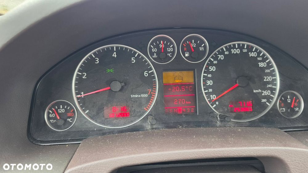 Audi A6 Allroad 4.2 Quattro Tiptr - 9