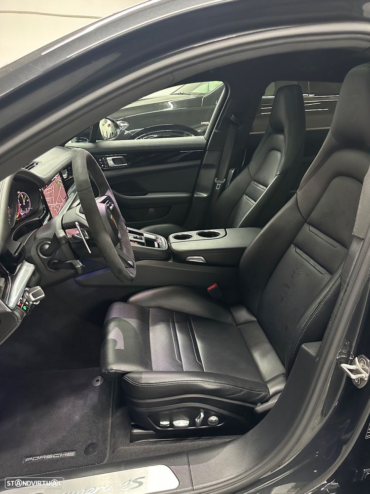 Porsche Panamera Sport Turismo 4S E-Hybrid - 15