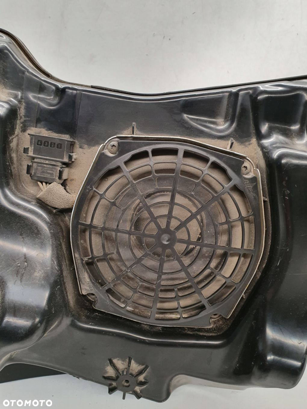 SUBWOOFER TUBA GŁOŚNIK AUDI A3 8P 8P7035382A - 2