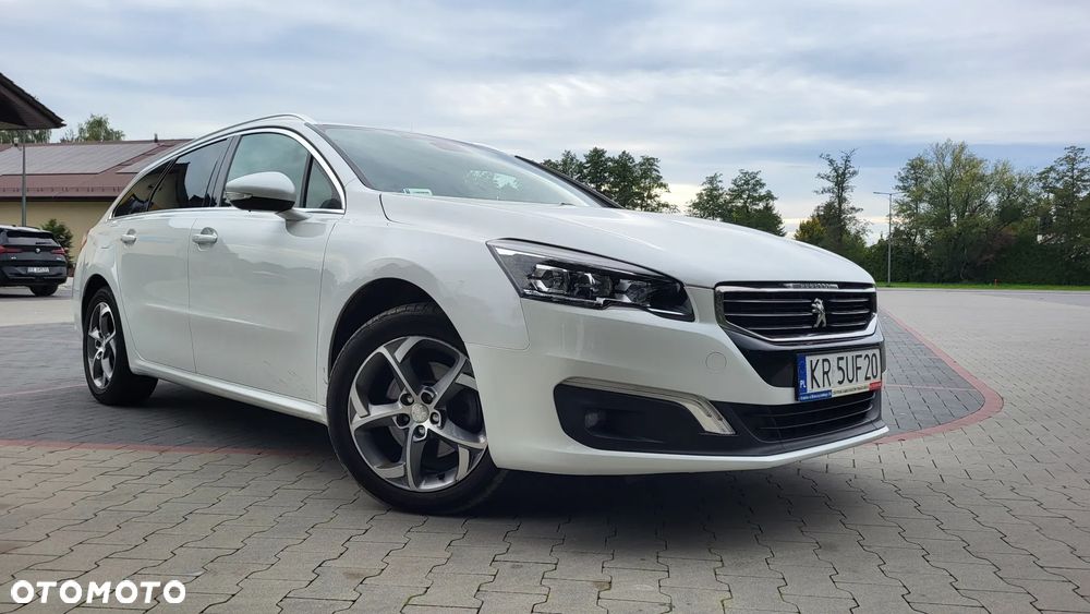 Peugeot 508 1.6 e-THP Active S&S - 11