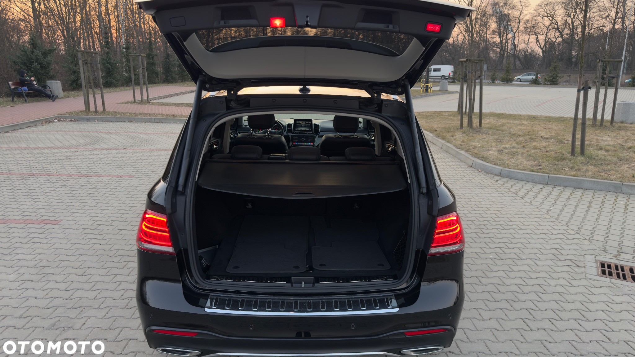 Mercedes-Benz GLE 350 d 4-Matic - 22