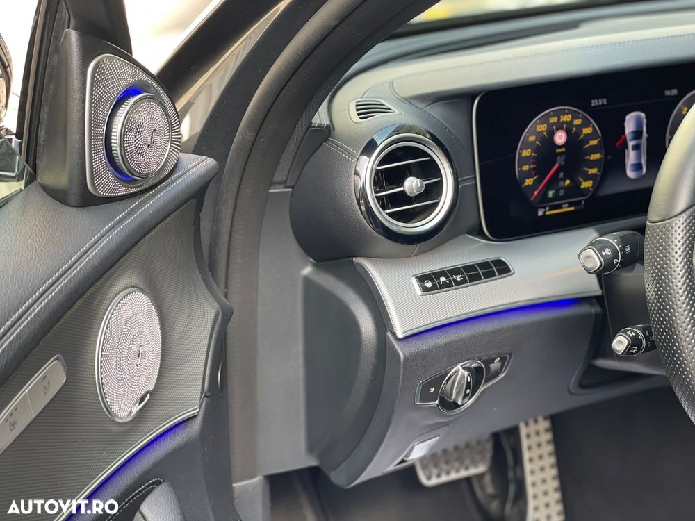 Mercedes-Benz E 220 d 4Matic 9G-TRONIC Avantgarde - 8