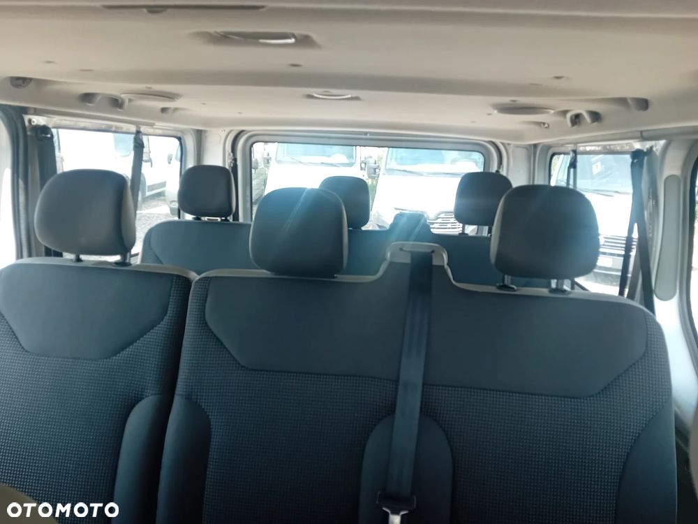 Opel Vivaro L1H1 2.7t - 17