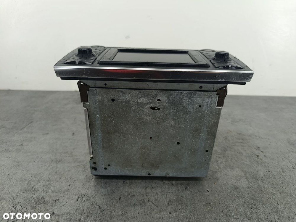 RADIO NAWIGACJA FABRYCZNA AUDI A4 B6 3.0 V6 - 3