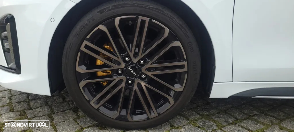 Kia ProCeed 1.6 CRDi SCR GT LINE - 9