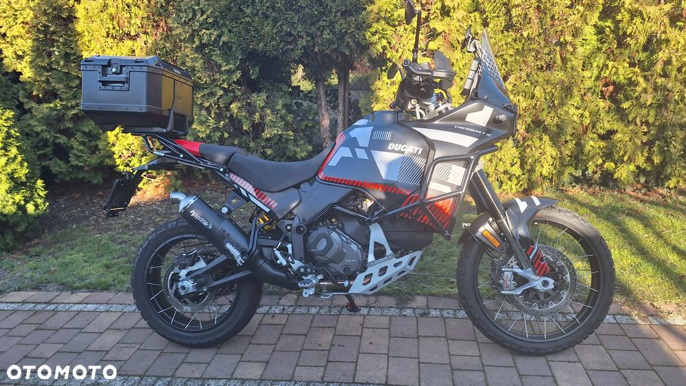 Kufer centralny DUCATI DESERTX  wraz z systemem mocowania - 3
