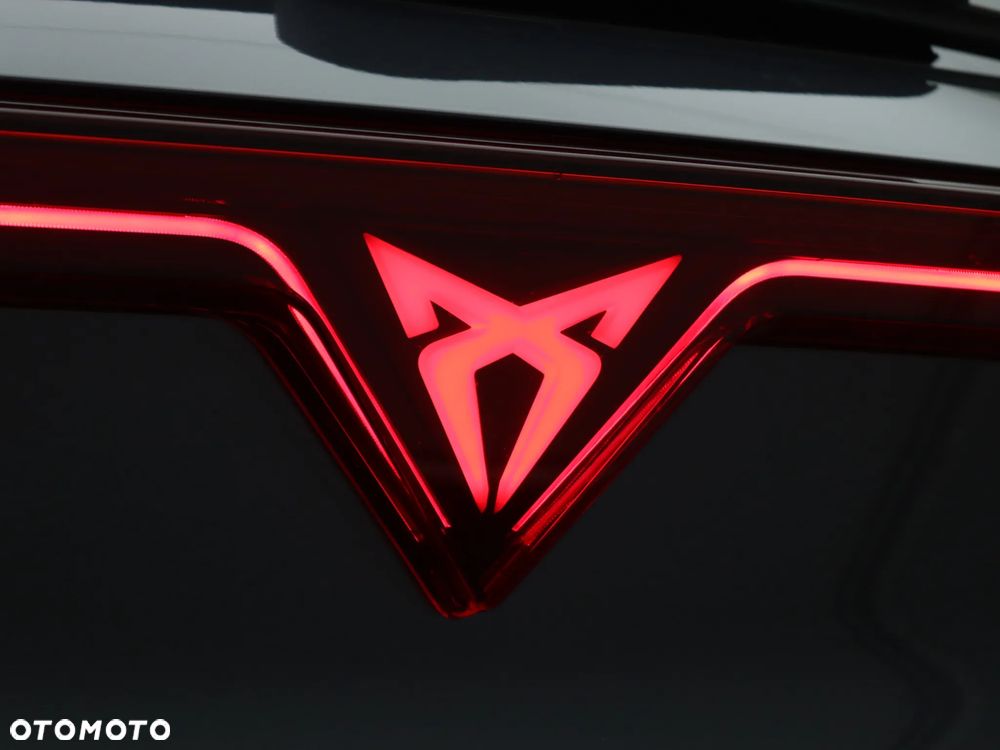 Cupra Formentor 1.5 e-Hybrid DSG VZ - 33