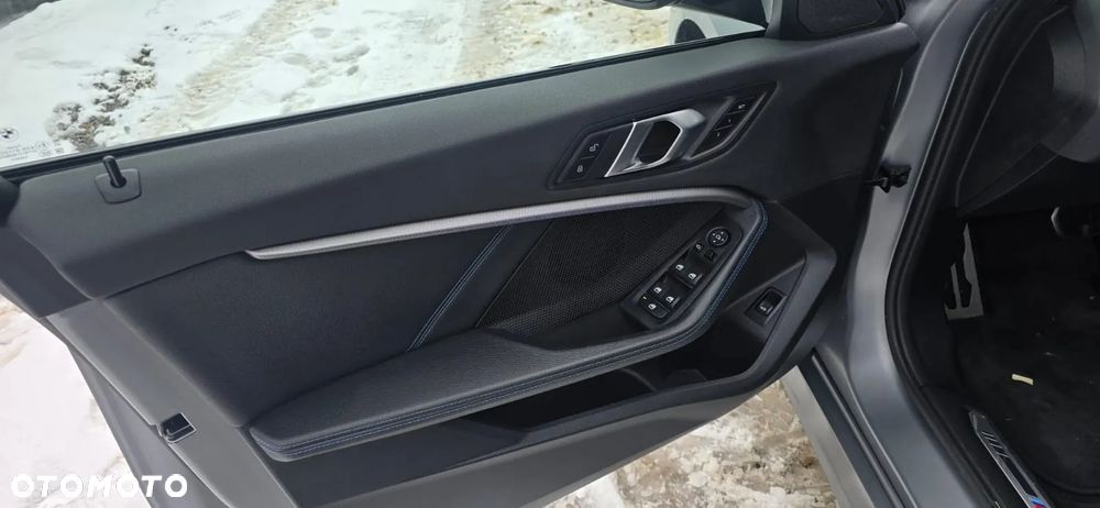 BMW Seria 1 120i Edition Colorvision - 17