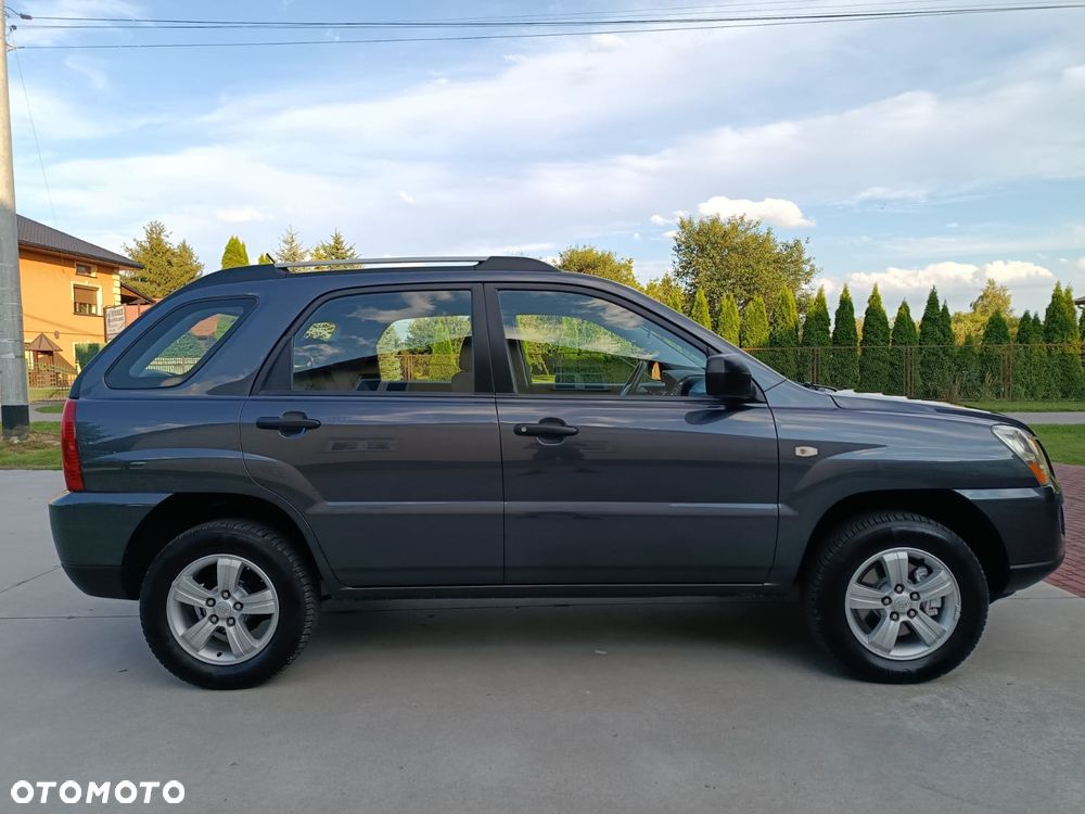 Kia Sportage 2.0 Tour 2WD - 11