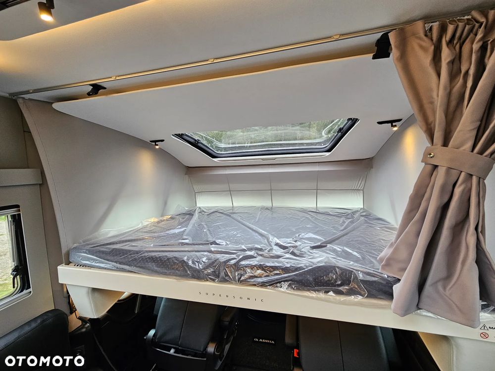 Adria Supersonic 780 DL - 22