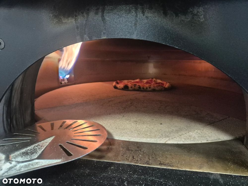 Mercedes-Benz Food Truck Pizza Samochód gastronomiczny Sklep-Bar - 4