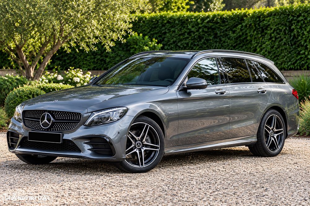 Mercedes-Benz C 300 de AMG Line - 4