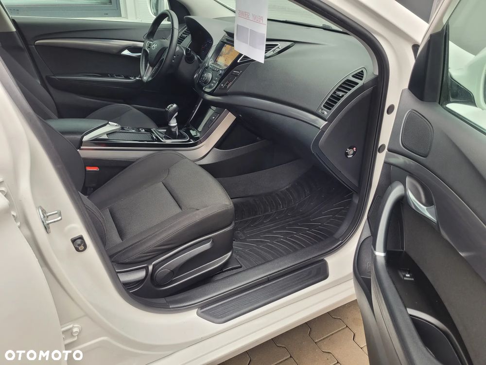 Hyundai i40 1.6 GDI Comfort - 25