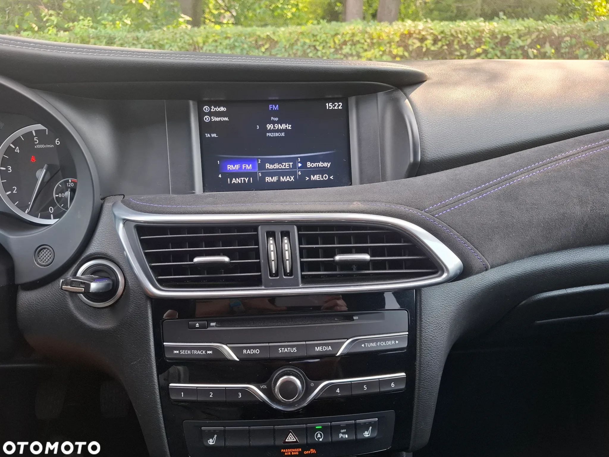 Infiniti Q30 1.6t Premium - 15