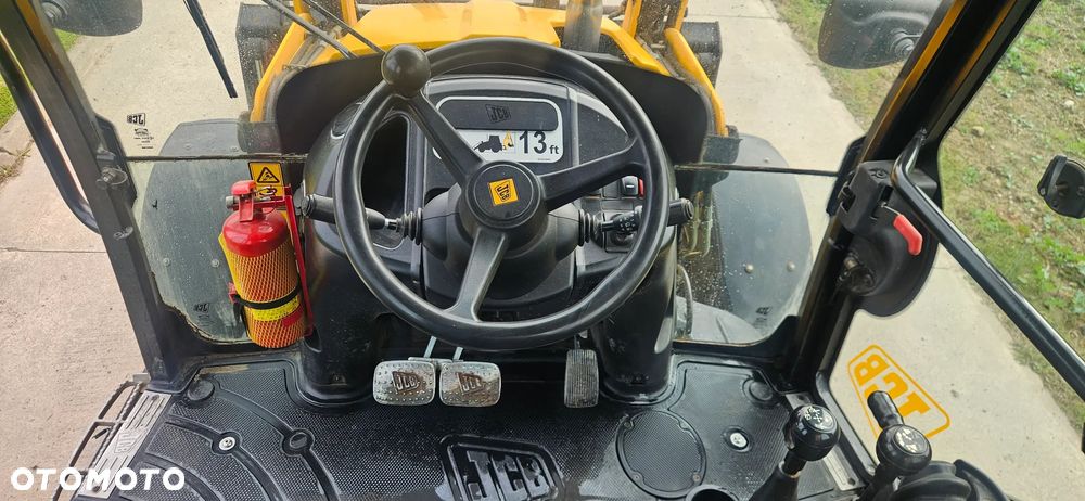 JCB 3CX - 9