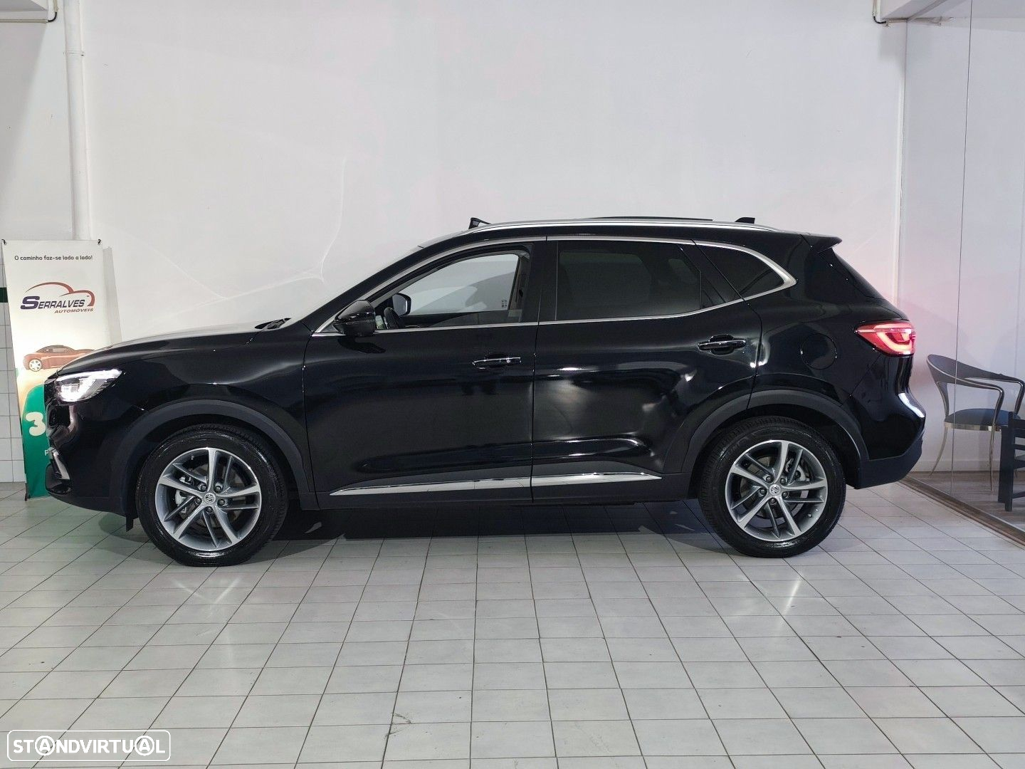 MG EHS 1.5 T-GDI Plug-in Hybrid Luxury - 4