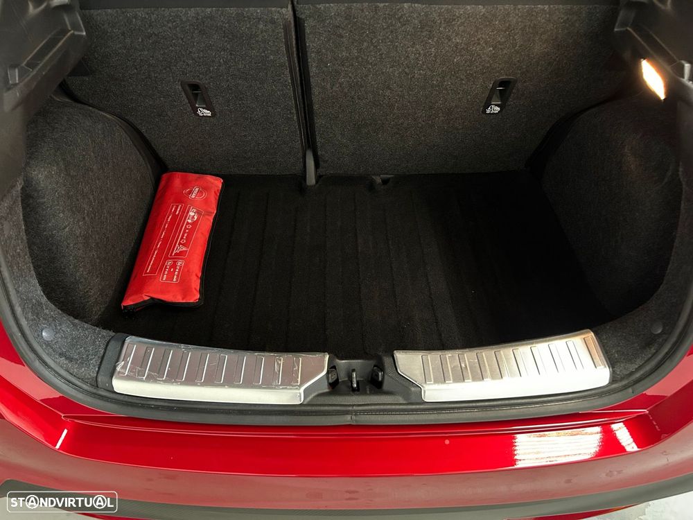 Nissan Micra 1.0 G Acenta - 16