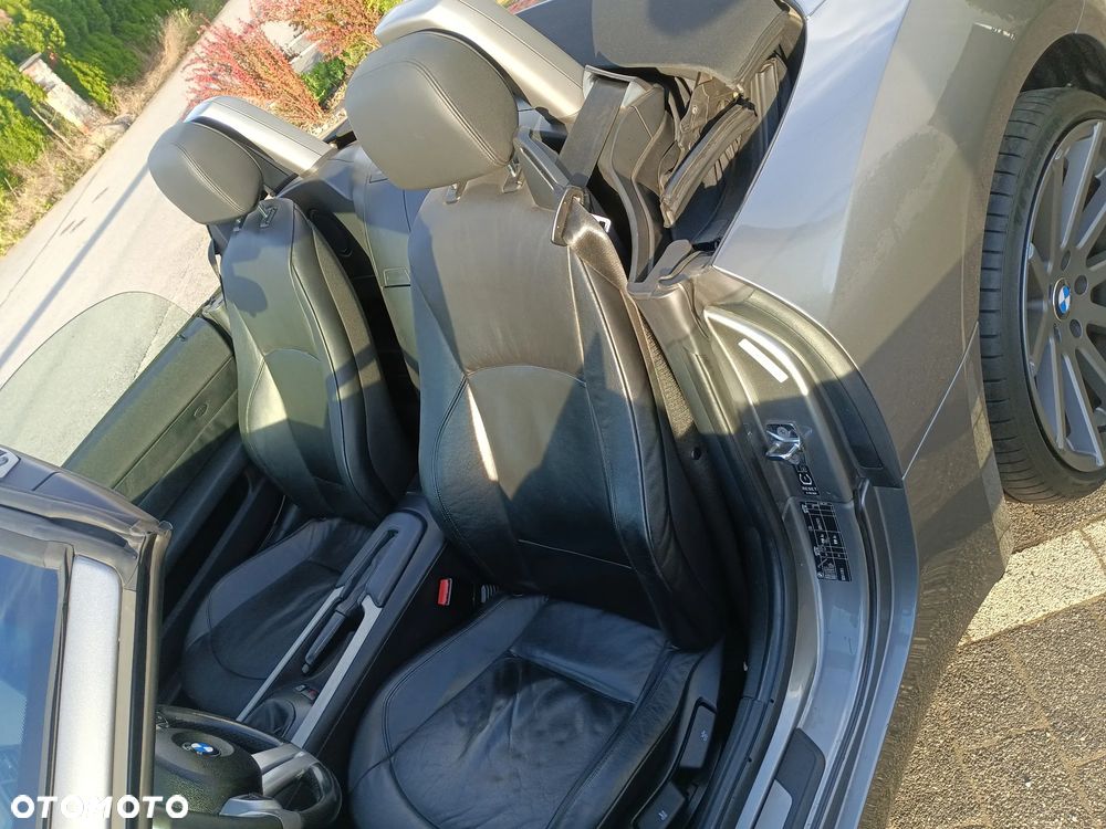 BMW Z4 2.2i - 15