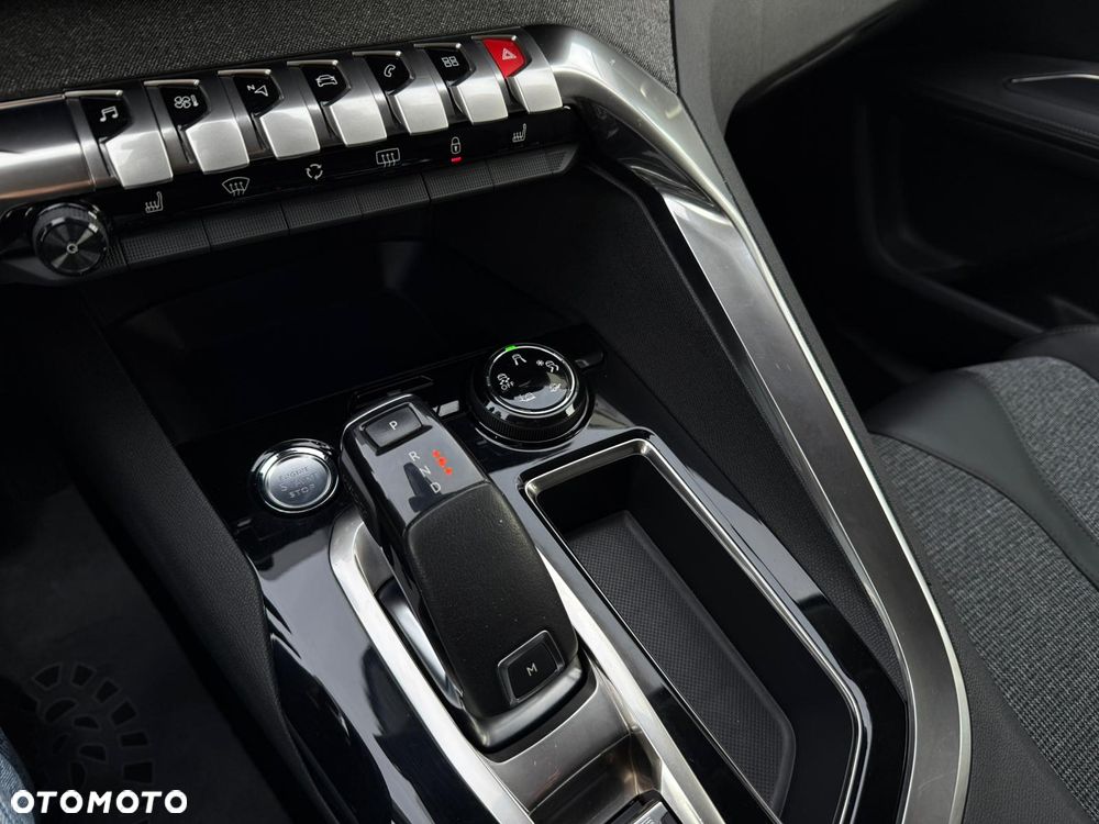 Peugeot 3008 BlueHDi 130 Stop & Start EAT8 Allure - 40