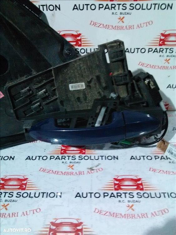 maner exterior usa dreapta spate ford fiesta an fabr. 2016 - 1