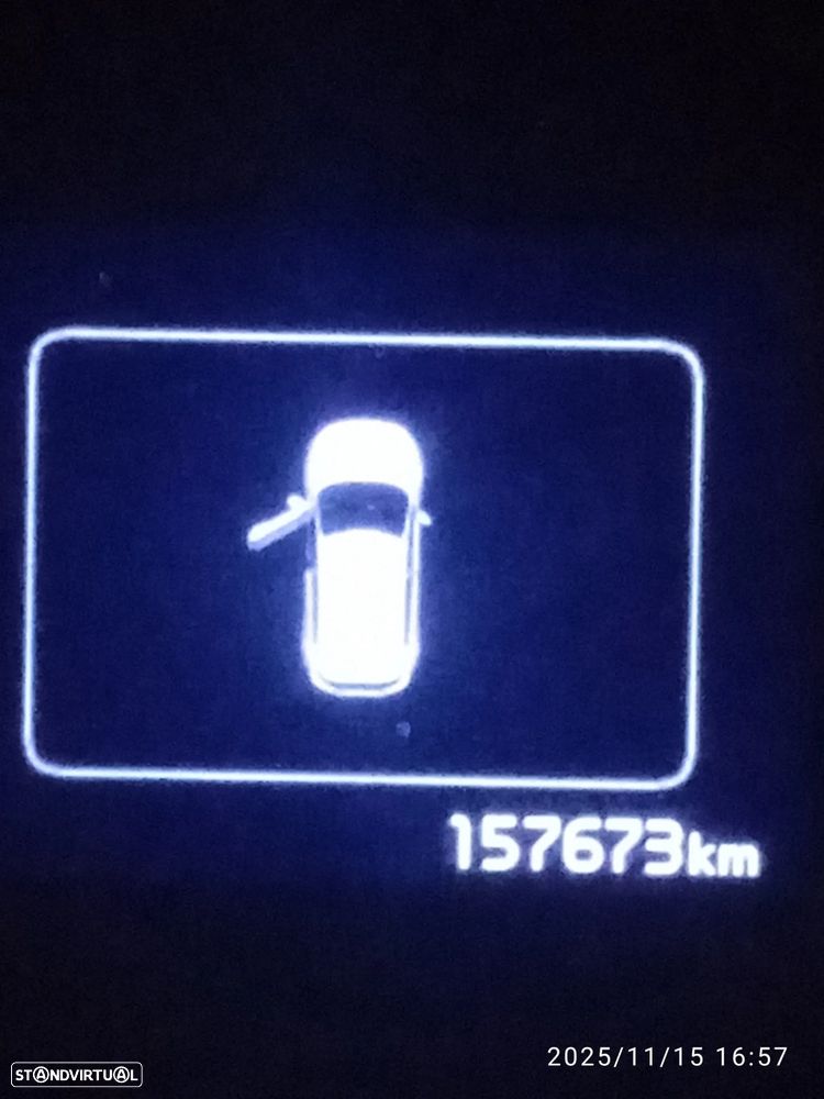 Kia Sportage 1.6 CRDI ISG SX - 24