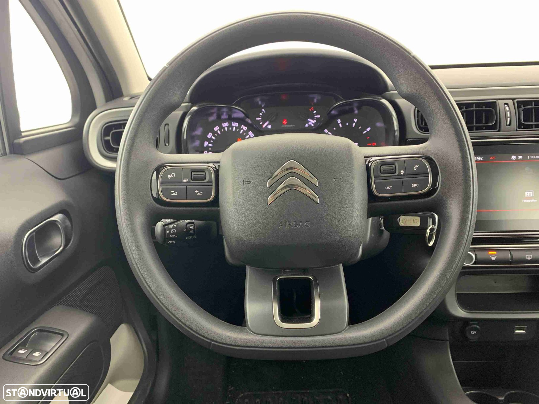 Citroën C3 1.2 PureTech Plus - 12