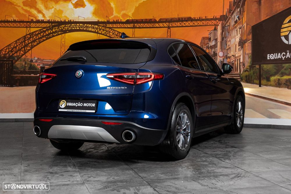 Alfa Romeo Stelvio 2.2 D Super AT8 - 4
