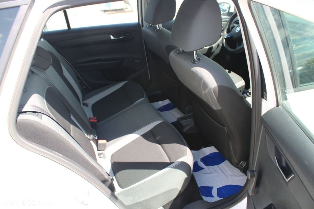 Skoda Fabia - 21