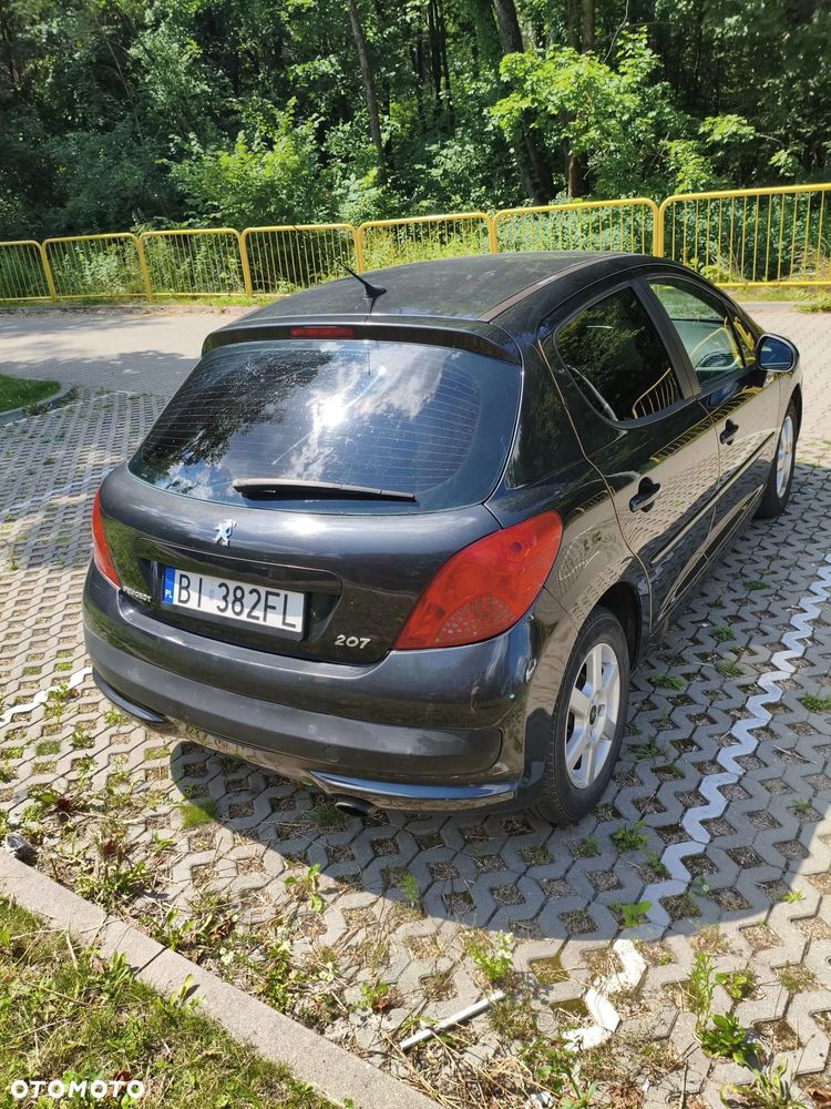 Peugeot 207 - 4