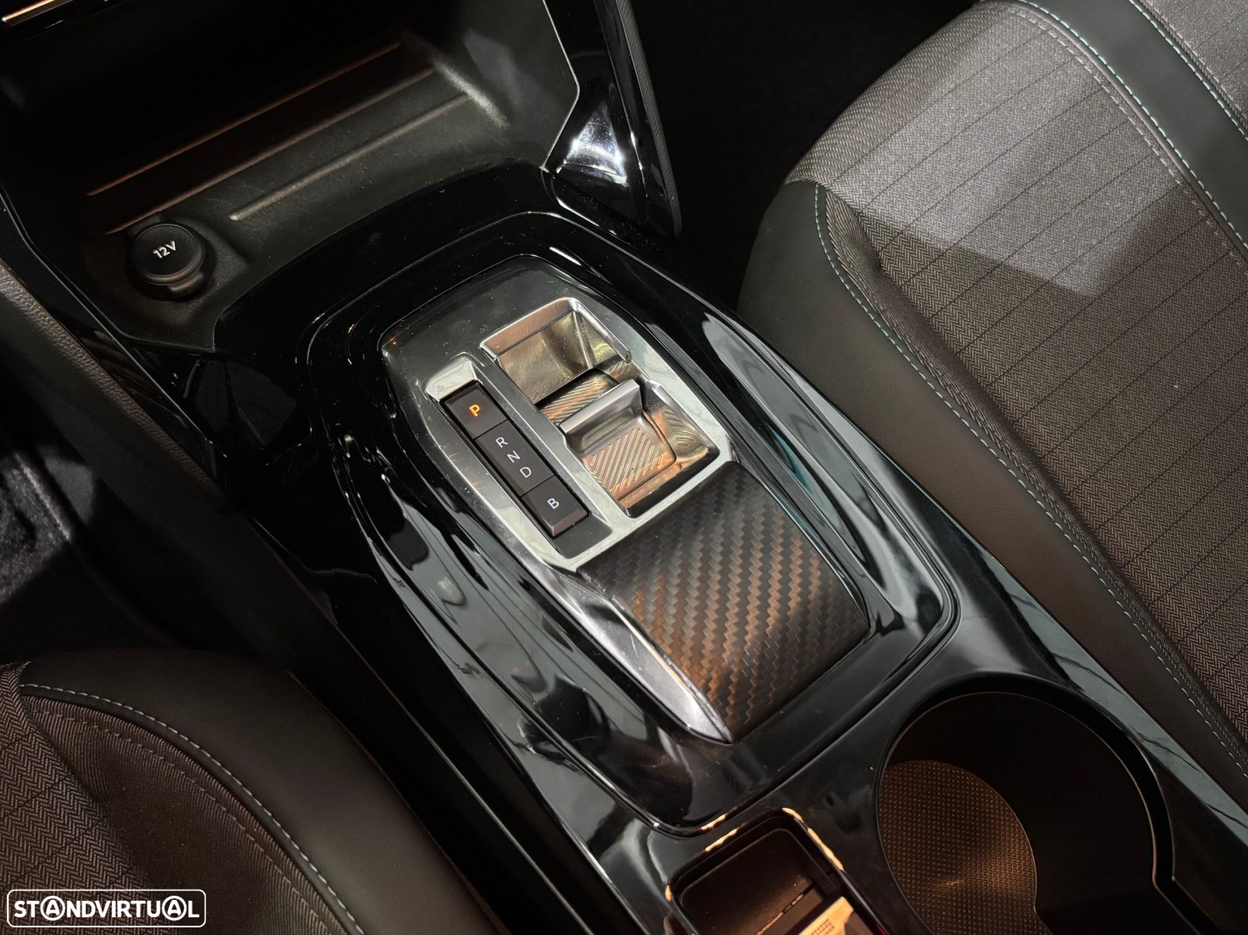 Peugeot e-208 50 kWh Allure Pack - 14