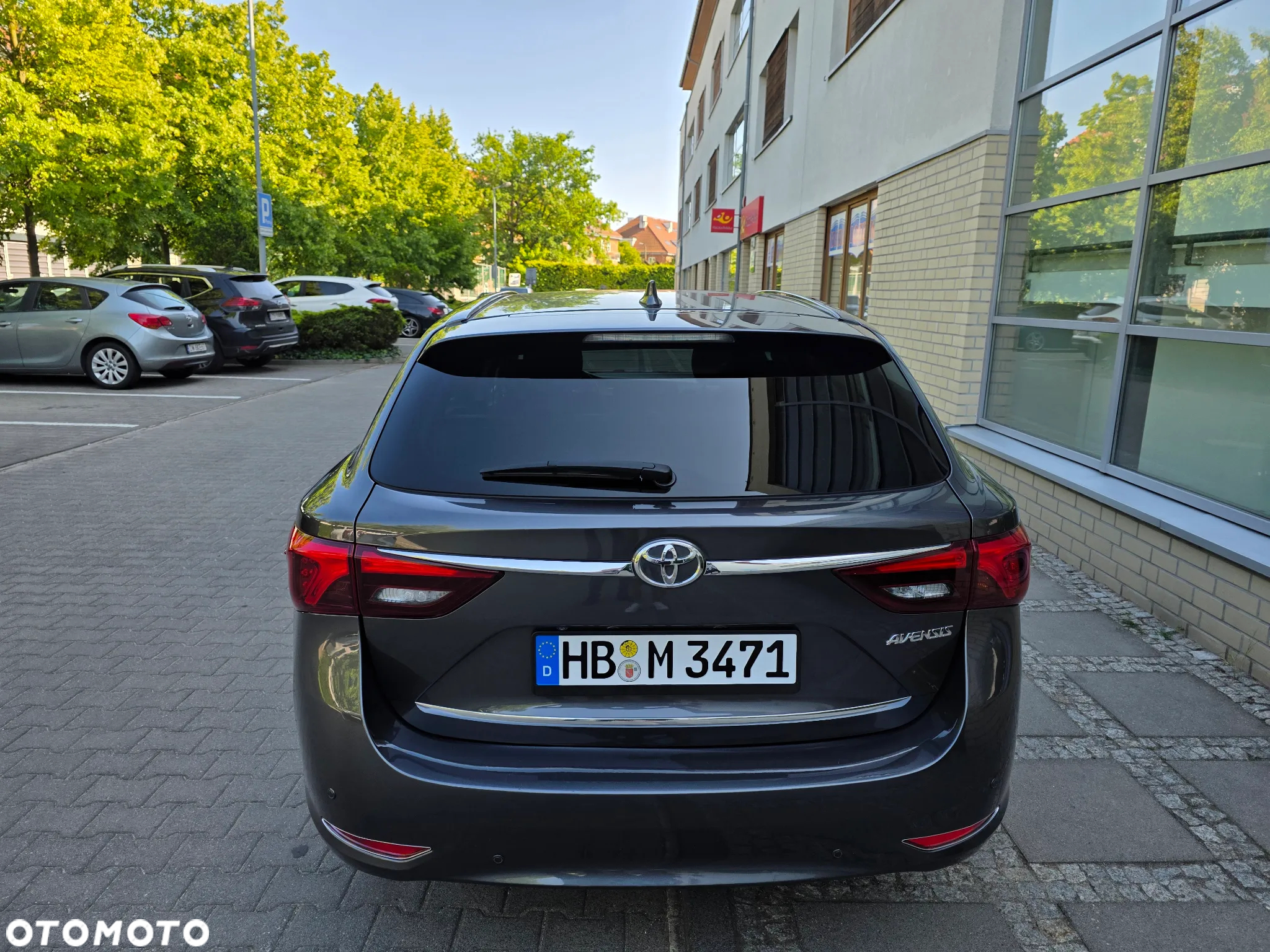 Toyota Avensis - 6