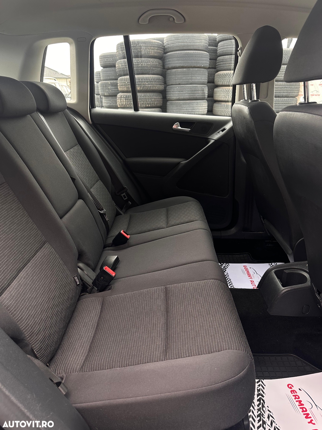 Volkswagen Tiguan - 7