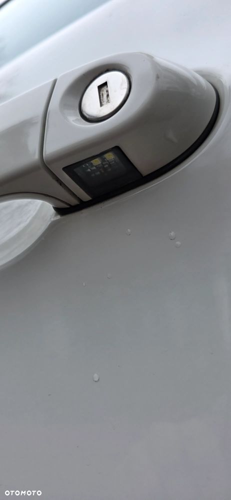 BMW Seria 3 318i Edition Sport - 8