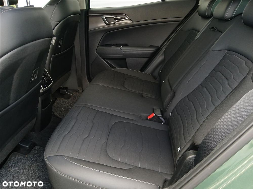 Kia Sportage 1.6 T-GDI HEV L 2WD - 9