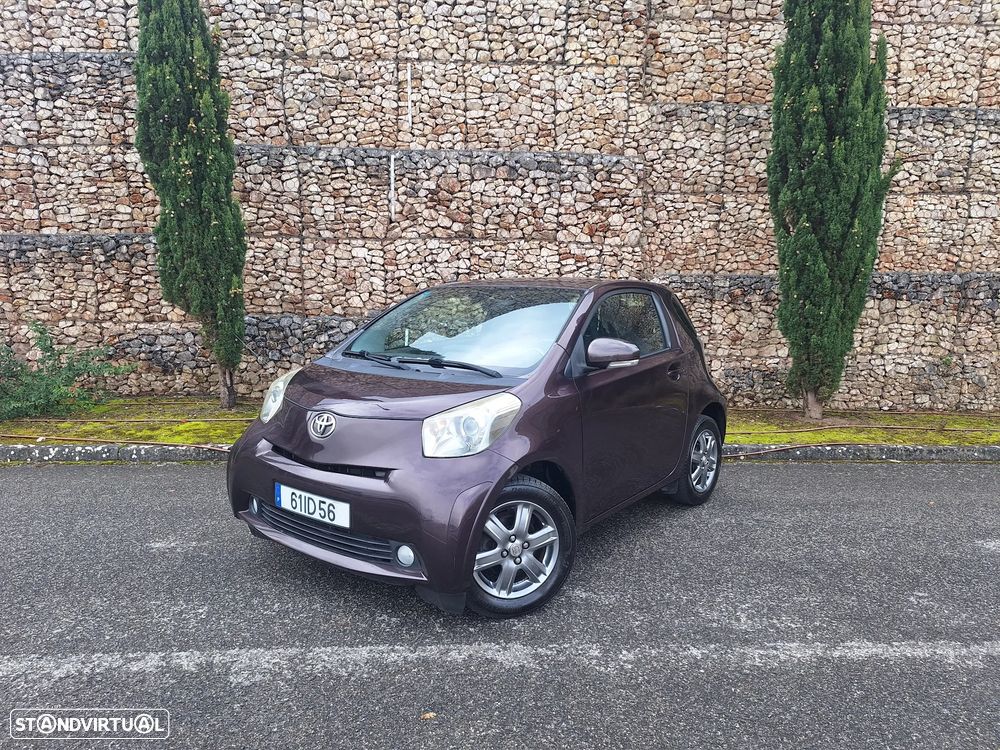Toyota iQ 1.0 VVT-i 2 - 1