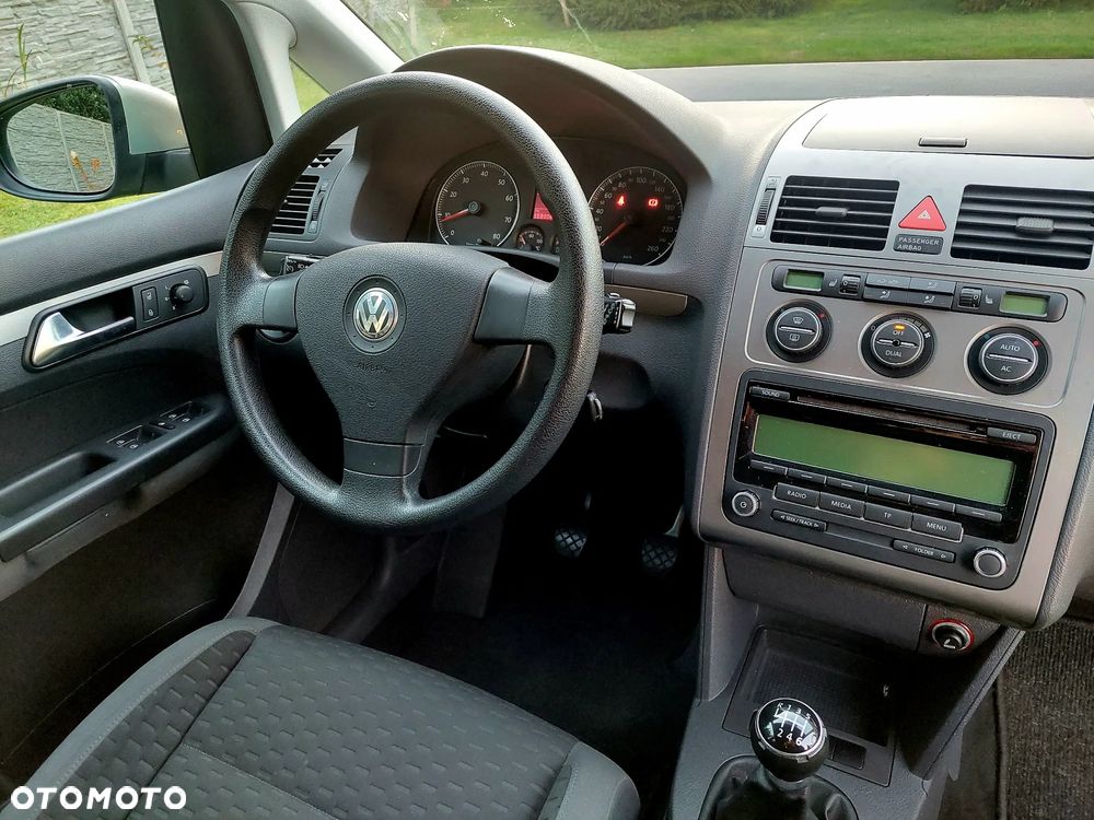 Volkswagen Touran 1.4 TSI Comfortline Perfectline - 6