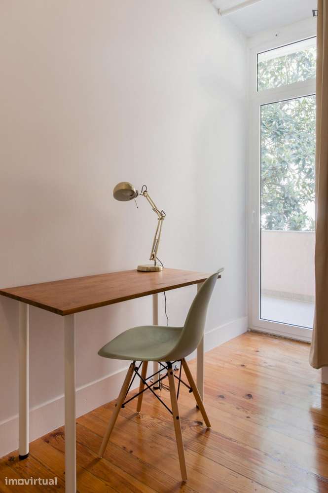 Quarto - localizado em Penha de França Lisbon - Grande imagem: 3/27