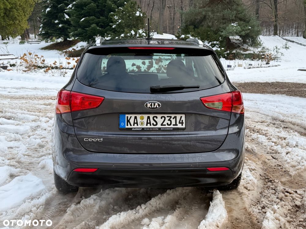 Kia Ceed 1.6 GDI Platinum Edition - 7