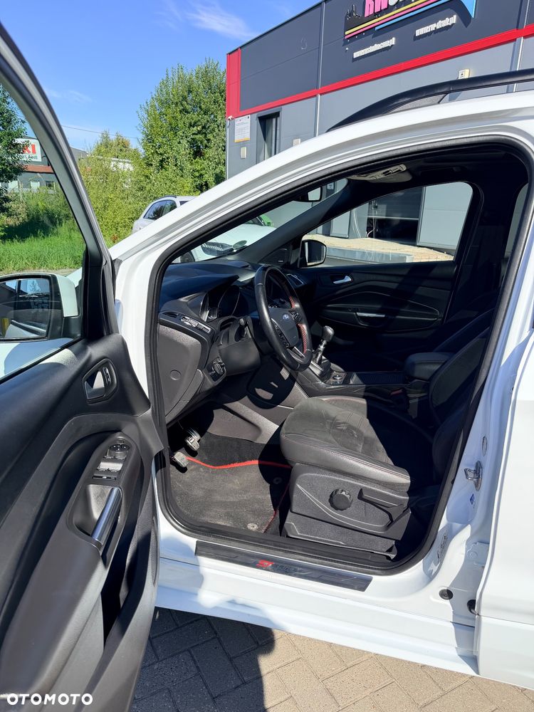Ford Kuga 1.5 EcoBoost FWD ST-Line ASS MMT6 - 19