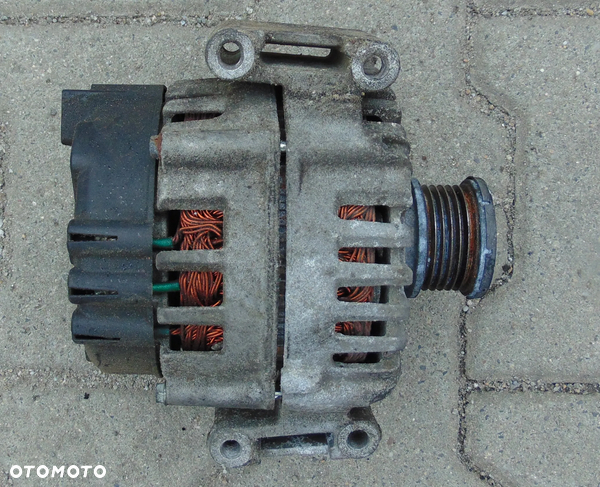 Sprinter 906 651 2,2CDI OM651 W906 ALTERNATOR